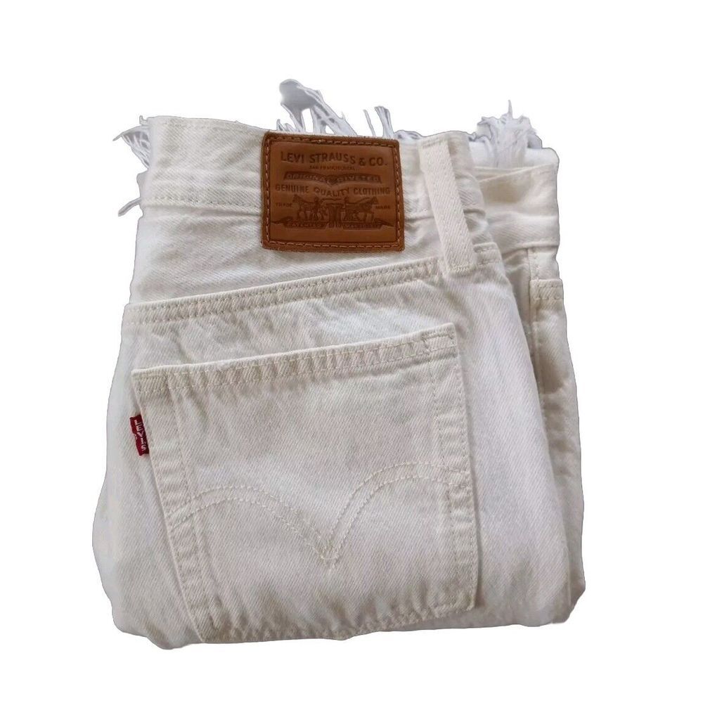 Rare Levi's Women's 28 Wedgie Straight Distress‎ Denim Jeans Buttons Fly Big E